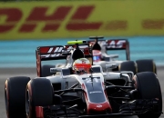 爱游戏在线-红牛二队完胜迈凯伦，拉塞尔统治全场