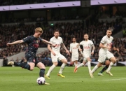 AYXapp下载-瑞典完胜阿森纳，哈兰德统治全场