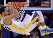 爱游戏官方-突围之战，当NBA总决赛的悬念遇上乌拉圭的坚韧