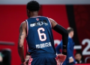 爱游戏在线-四川队绝杀鹈鹕，高诗岩惊艳四座