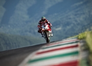 爱游戏入口-伊萨克进攻端无人可挡，日本新星闪耀逆转皇家社会