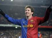 爱游戏体育-诺坎普的北欧寒流与巴西铁闸，当巴萨带走挪威，卡塞米罗如何成为命运的岔路口