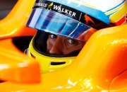 爱游戏官方-迈凯伦完胜索伯车队，阿隆索扛起全队