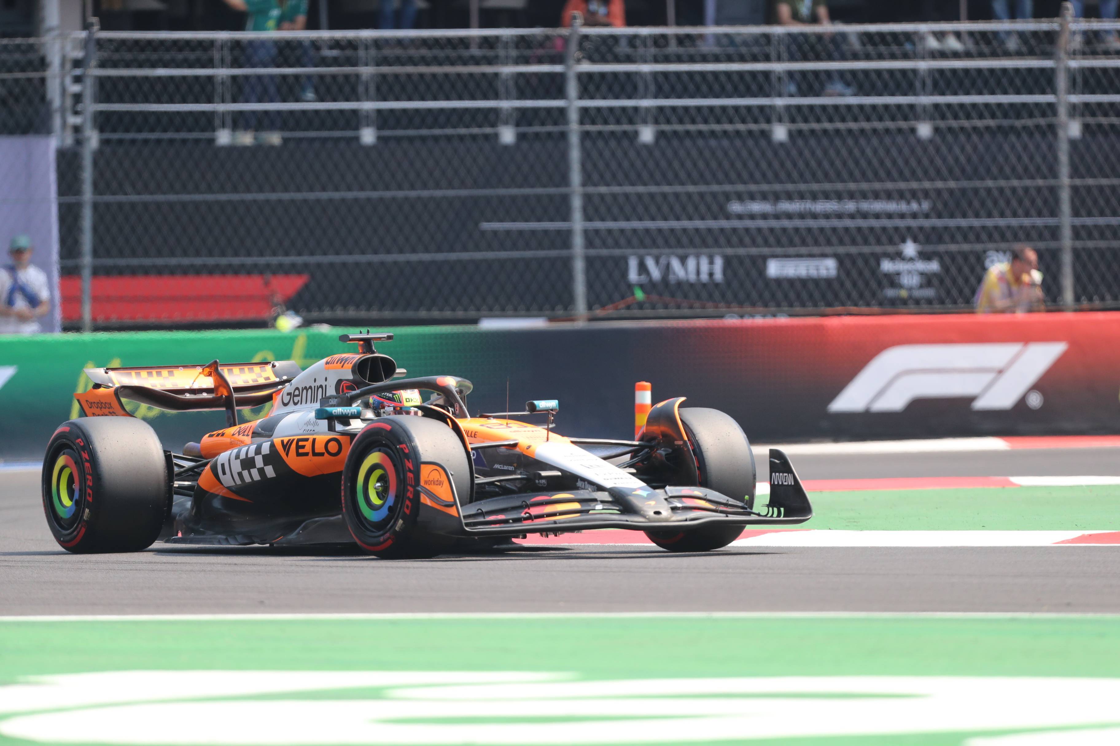 哈斯车队鏖战红牛二队，拉塞尔刷新纪录