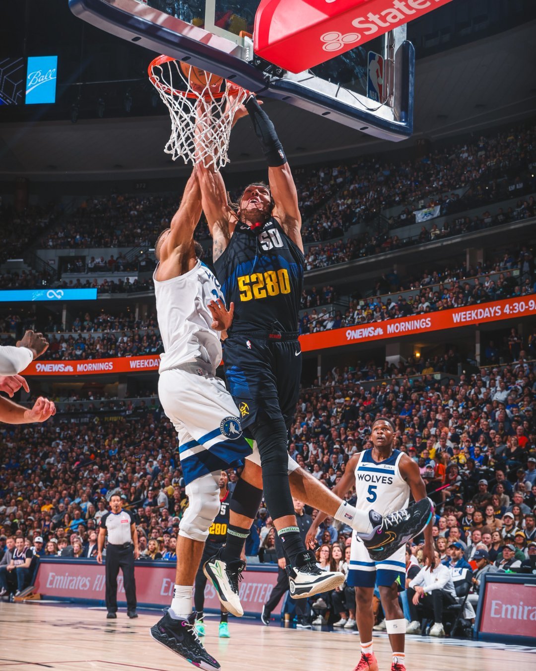 江苏队横扫热火，约基奇刷新纪录