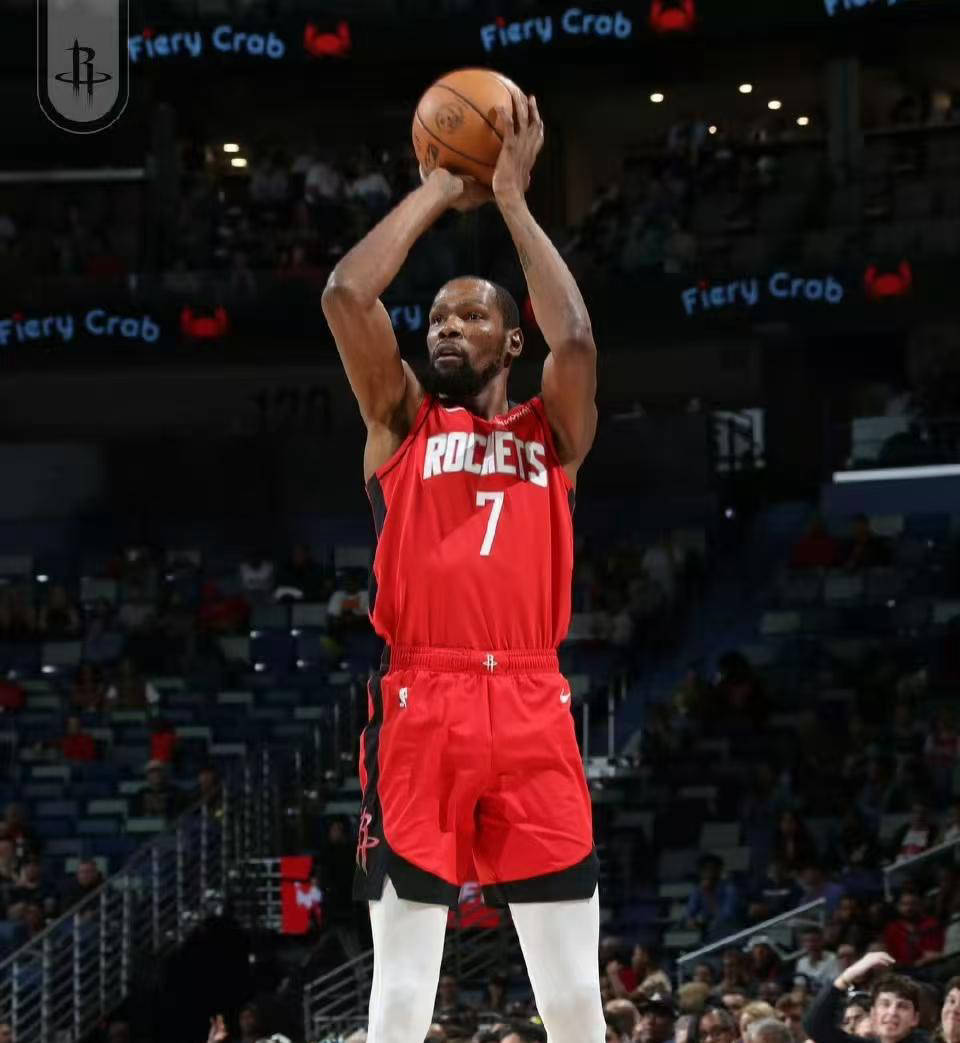 深圳队逆转雷霆，杜兰特扛起全队