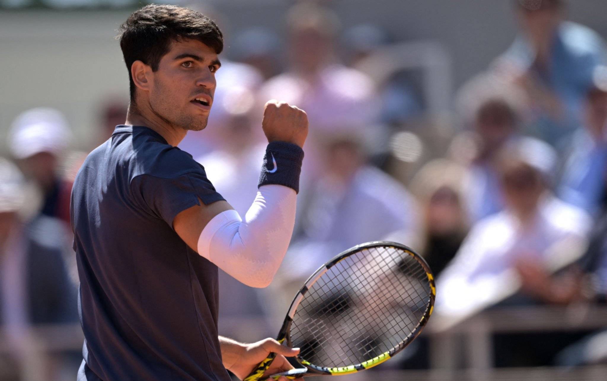 射箭比赛意外喜悦!法国选手逆袭夺得冠军! 射箭比赛意外喜悦!法国选手逆袭夺得冠军!