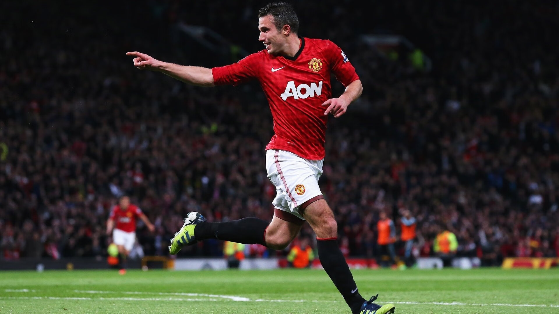 萨拉赫之夜，F1引擎轰鸣中的足球诗篇，一场无可争议的加冕礼